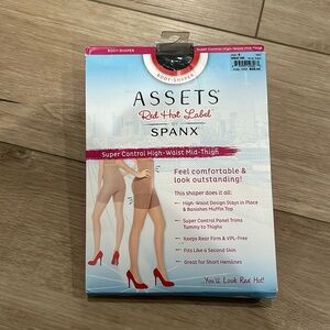 Assets by Spanx Super Control High-Waist Mid Thigh Shapewear